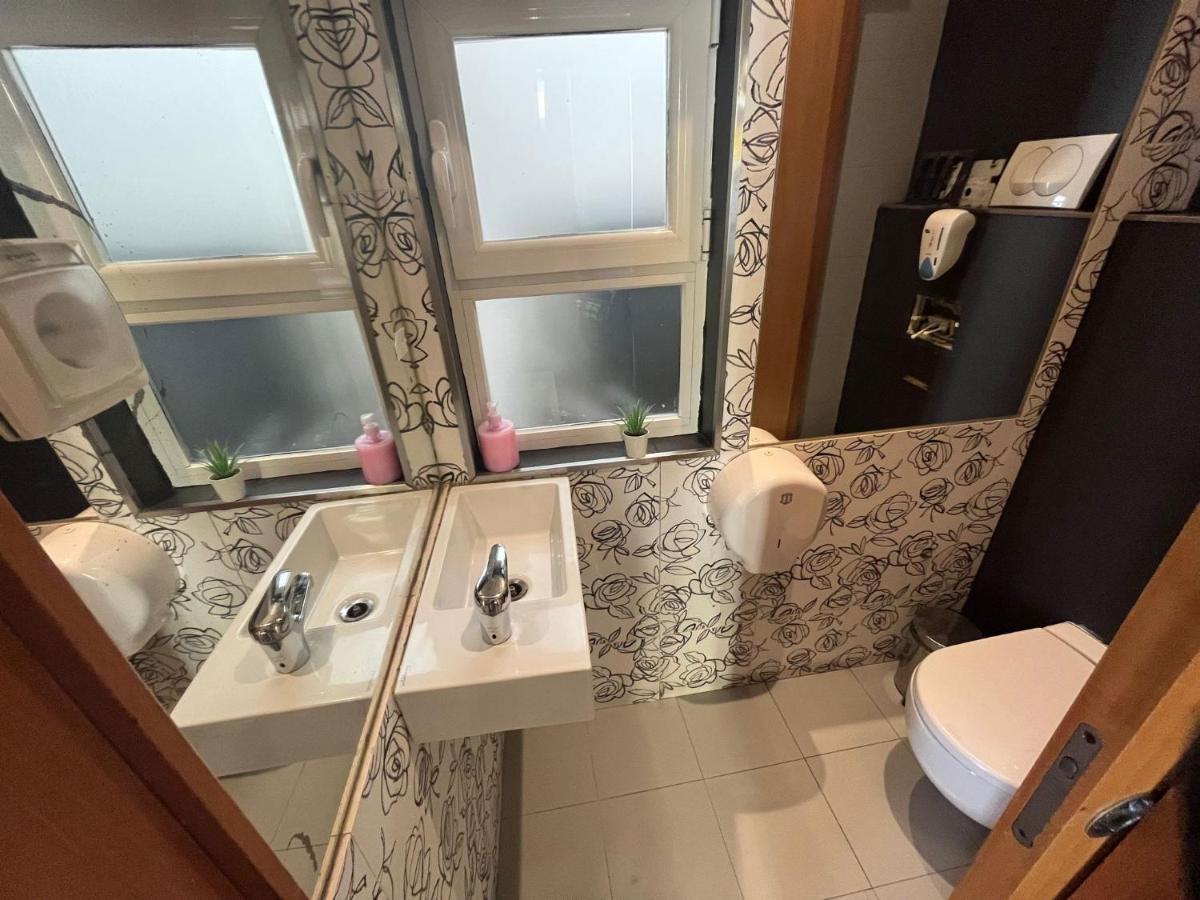 3 Bedroom Apartment - Bairro Alto Residence Lisboa المظهر الخارجي الصورة